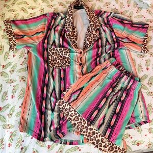 Sterling Kreek Western Serape Leopard Pajama Set Women’s Medium